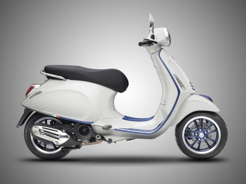 Piaggio Việt Nam Ra Mắt Bst Màu Mới 2022 Sống động Vespa Và Lựa Chọn Yên Mới Vespa Primavera 4315